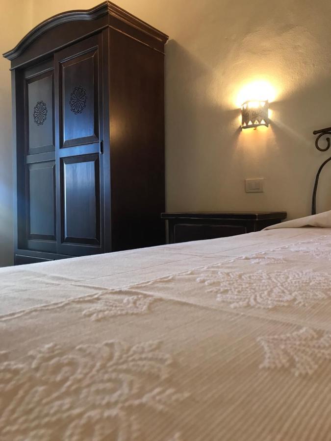 Domo Antiga Guest Rooms Sorso Eksteriør billede