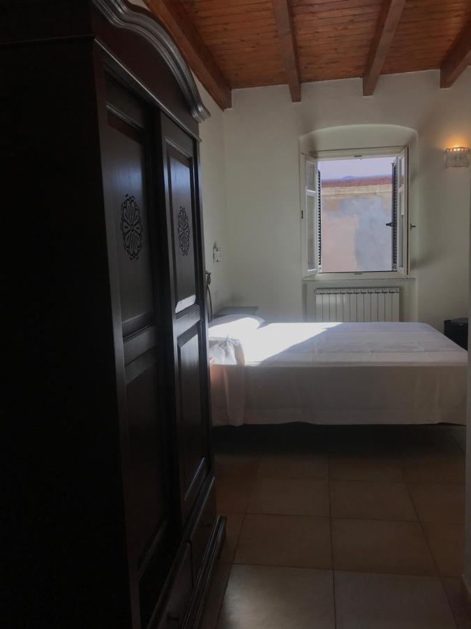 Domo Antiga Guest Rooms Sorso Eksteriør billede